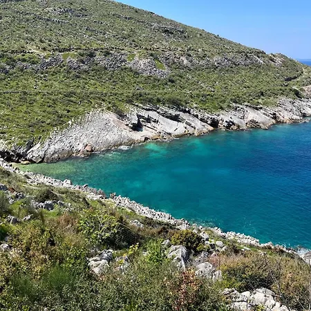 View Lejlighed Sarandë